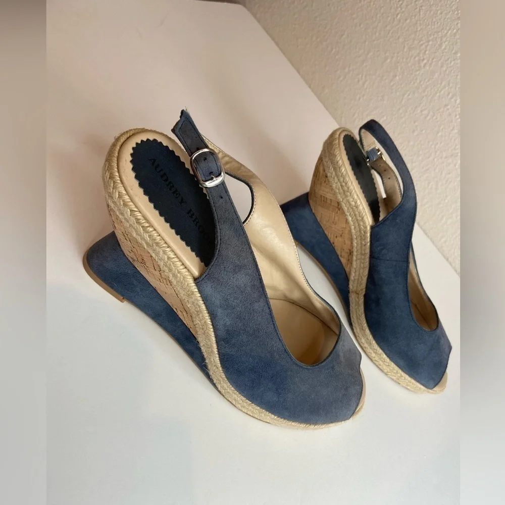 Audrey Brooke~Blue Faux Suede~Espadrille Cork Wedge~Peep Toe~Sandal~Size 8.5B